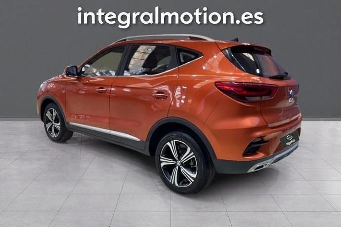 Usado MG ZS Comfort 116 CV (85 kW) 2025 Naranja SUV