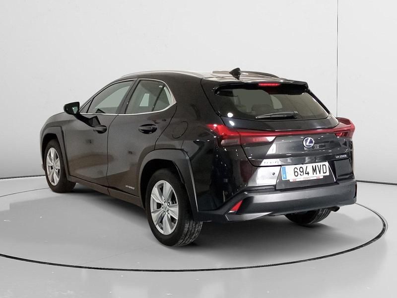 Usado Lexus UX 184 CV (135 kW) 2021 SUV
