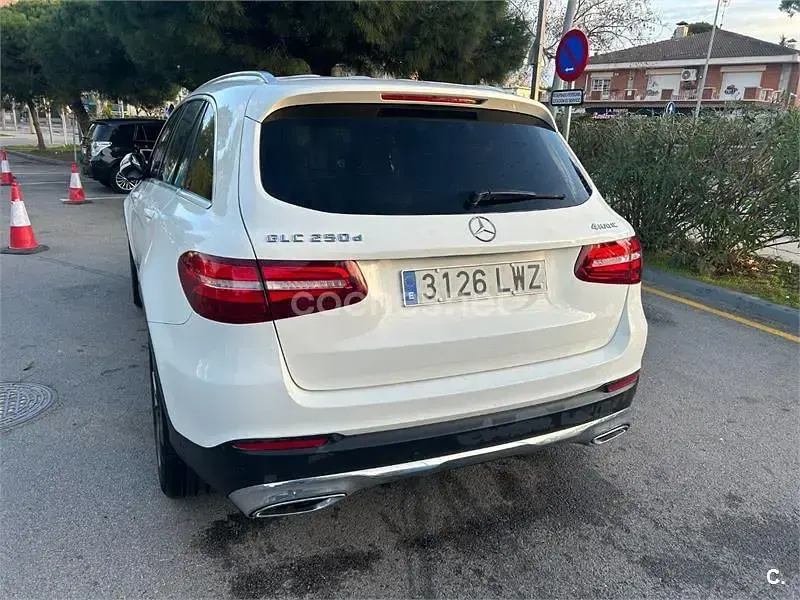 Usado Mercedes GLC250 Exclusive 204 CV (150 kW) 2016 Blanco SUV