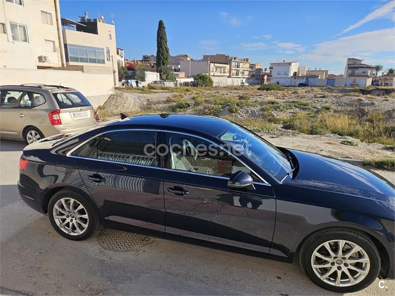 Usado Audi A4 Advanced 150 CV (110 kW) 2015 Negro Berlina