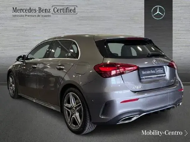 Usado Mercedes A180 116 CV (85 kW) 2025 Gris montaña