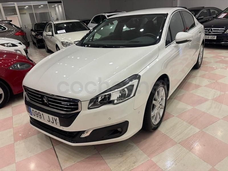 Usado Peugeot 508 Allure 120 CV (88 kW) 2015 Blanco Berlina