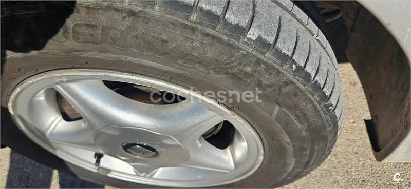 Gris / plata Usado 2000 Seat Ibiza Stella Berlina | 1350 € (Precio justo) - Imagen 1/4