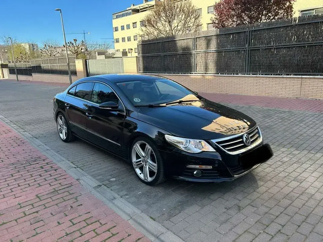 Usado VW Passat R-line 170 HP (125 kW) 2012 Preto Coupé