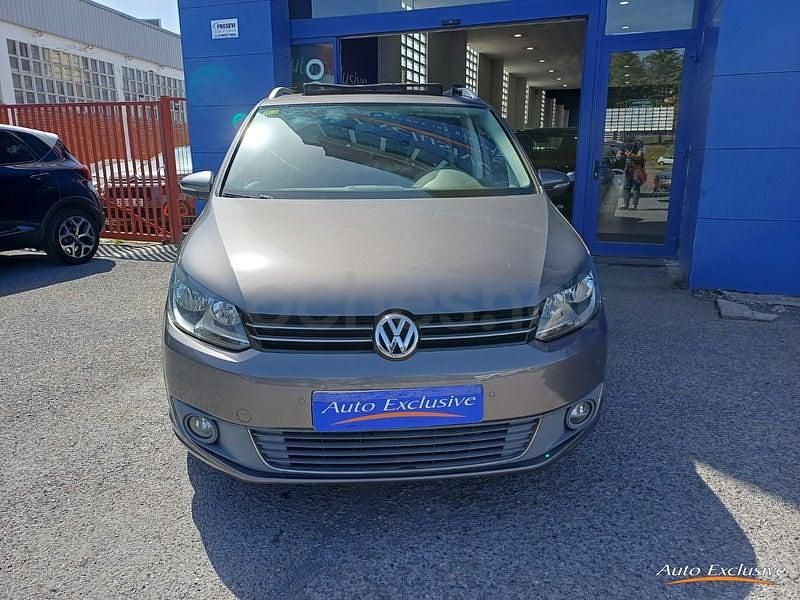 Usado VW Touran Advance 140 CV (102 kW) 2012 Gris / plata Monovolumen