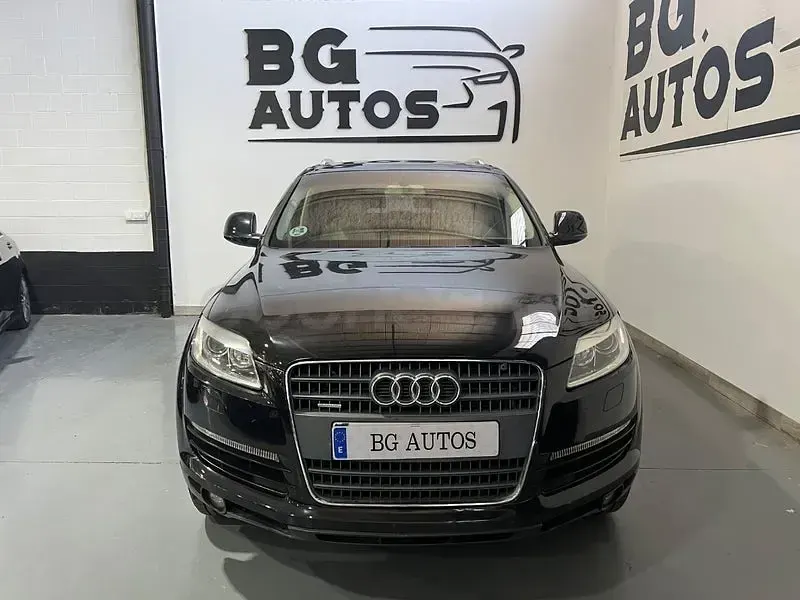 Usado Audi Q7 240 CV (176 kW) 2008 Negro SUV