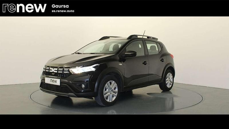 Negro Usado 2024 Dacia Sandero Expression Berlina | 13.900 € (Buen precio) - Imagen 1/4