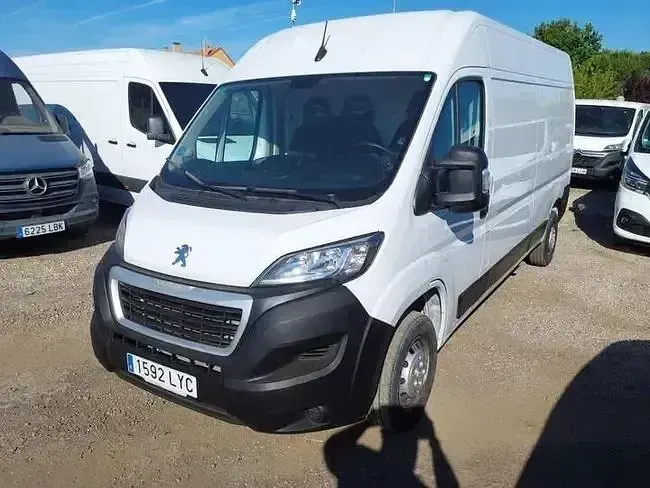 Usado Peugeot Boxer 140 CV (102 kW) 2022 Blanco Van