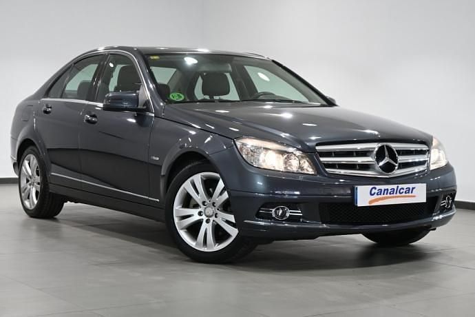 Usado Mercedes C180 Avantgarde 156 CV (114 kW) 2009 Gris Berlina