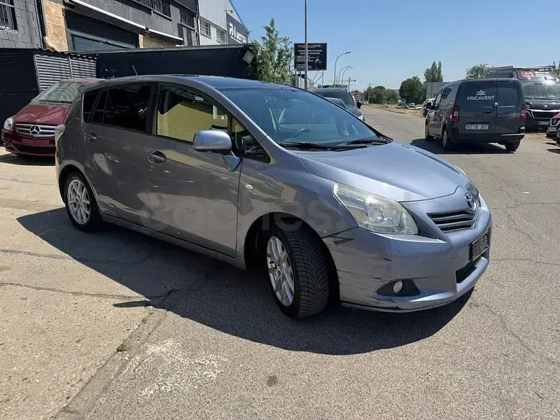 Usado Toyota Verso Advance 126 CV (92 kW) 2009 Azul Monovolumen