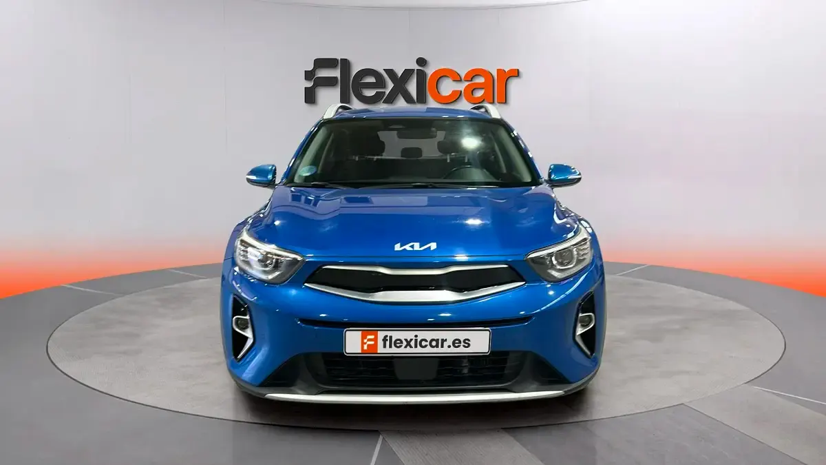 Usado Kia Stonic 101 CV (74 kW) 2024 Azul SUV