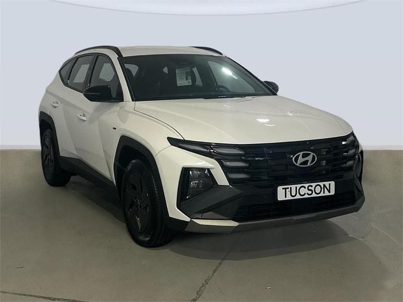 Nuevo Hyundai Tucson Blackline 150 CV (110 kW) 2025 Serenity white SUV