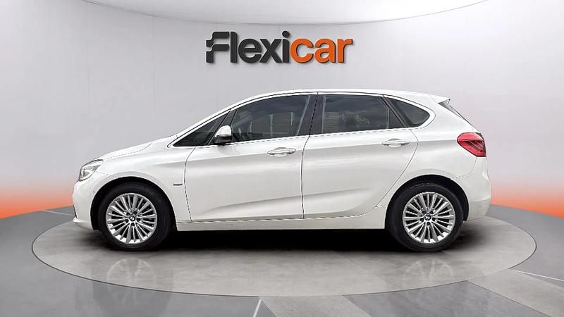 Usado BMW 218 150 CV (110 kW) 2016 Blanco Monovolumen