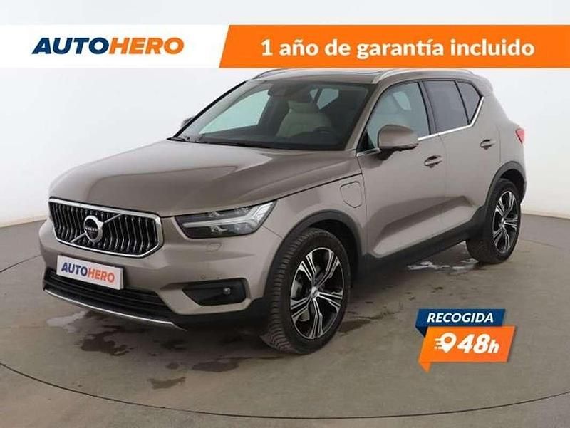 Amarillo Usado 2020 Volvo XC40 Inscription SUV | 27.237 € - Imagen 1/3