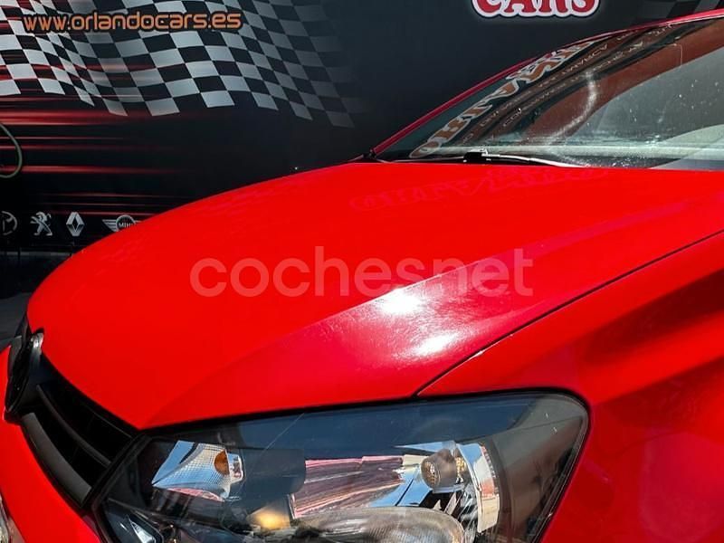 Usado VW Polo Advance 90 CV (66 kW) 2010 Rojo Berlina