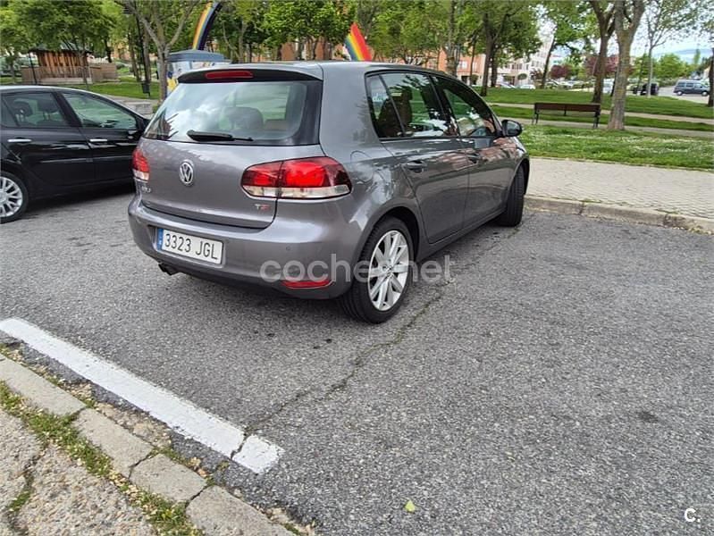 Gris / plata Usado 2009 VW Golf VI Sport Berlina | 5999 € (Precio justo) - Imagen 1/4