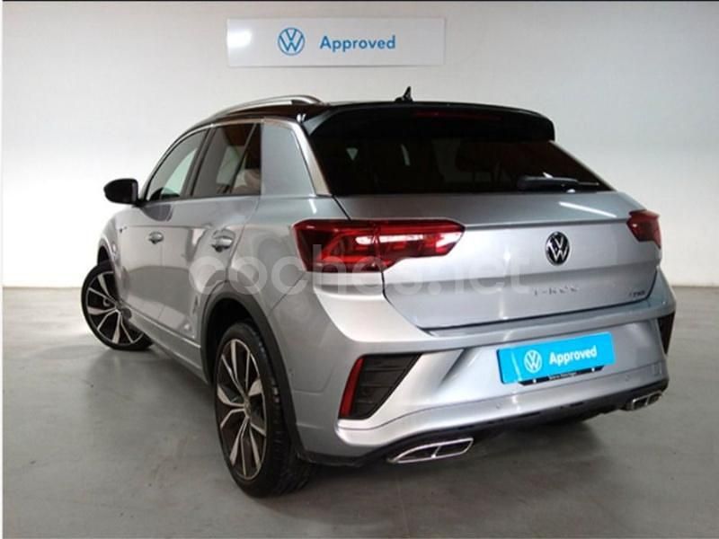 Usado VW T-Roc R-line 190 CV (139 kW) 2024 Gris / plata SUV