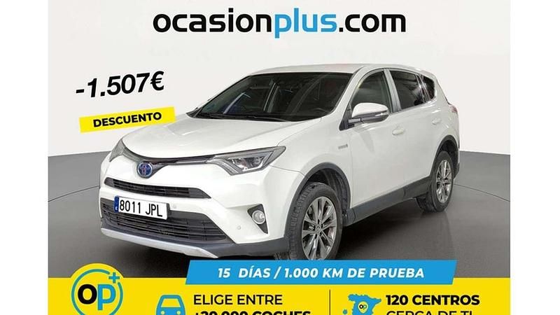Usado Toyota RAV4 Hybrid Advance 197 CV (144 kW) 2016 Blanco SUV