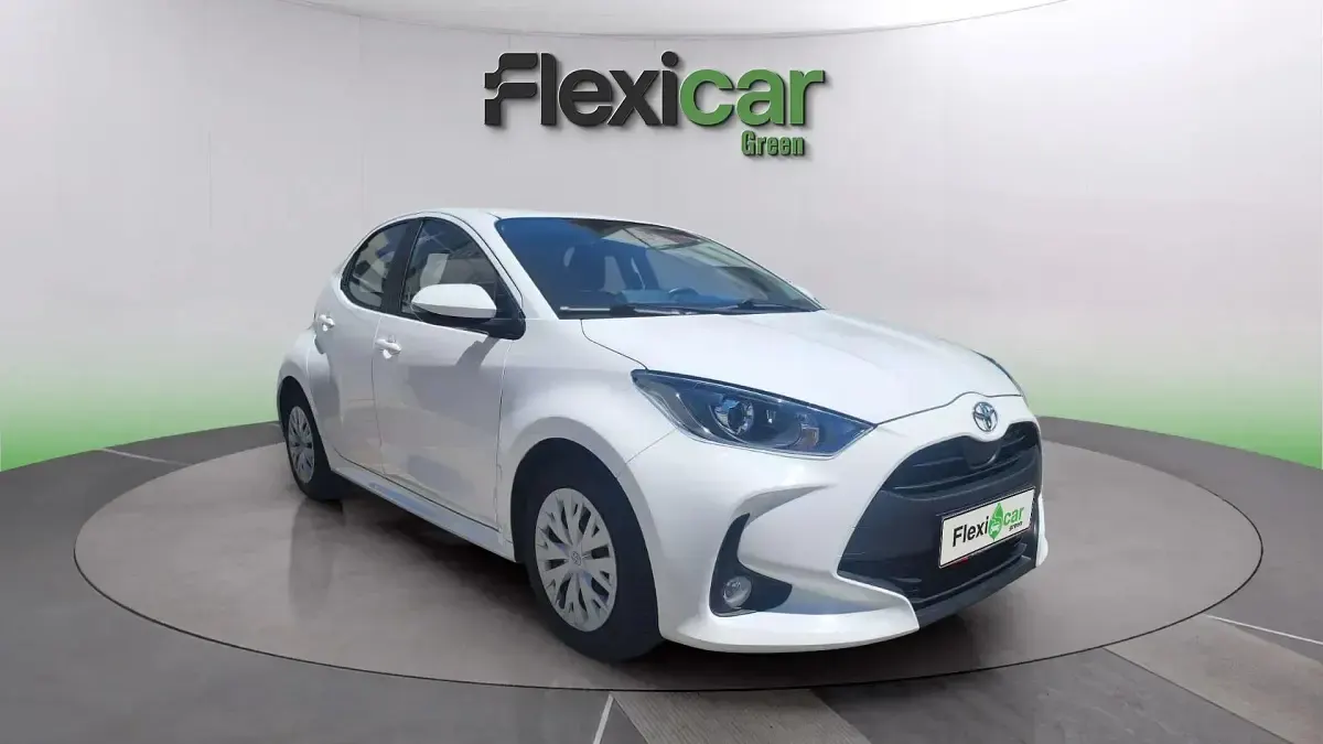 Usado Toyota Yaris Active 69 CV (50 kW) 2023 Utilitario