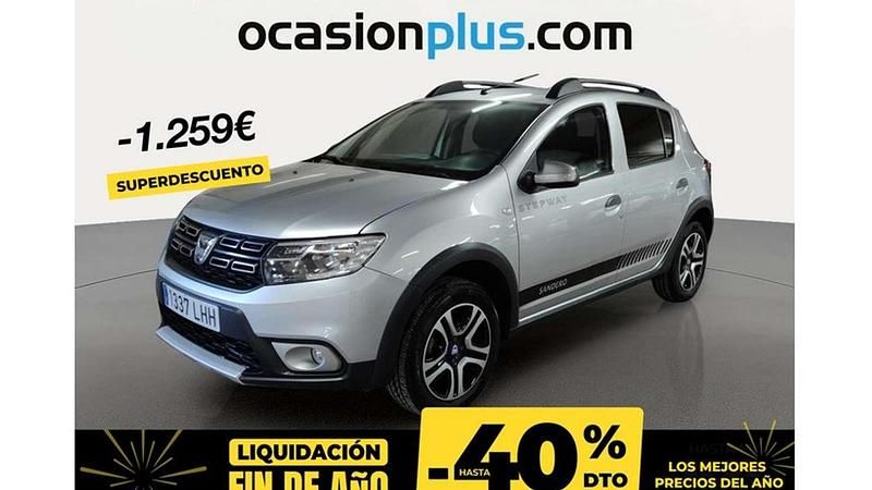Plateado Usado 2020 Dacia Sandero Comfort Utilitario | 12.591 € (Precio justo) - Imagen 1/4