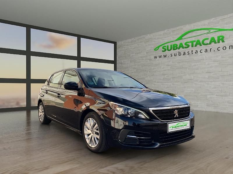 Usado Peugeot 308 Business-Line 130 CV (95 kW) 2020 Negro