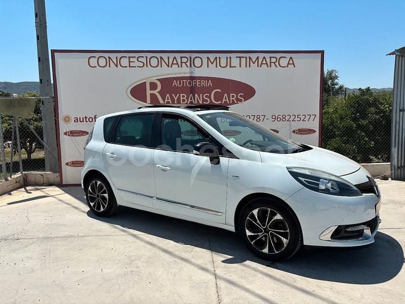 Blanco Usado 2014 Renault Grand Scénic III Bose Edition Monovolumen | 9900 € (Precio justo) - Imagen 1/4