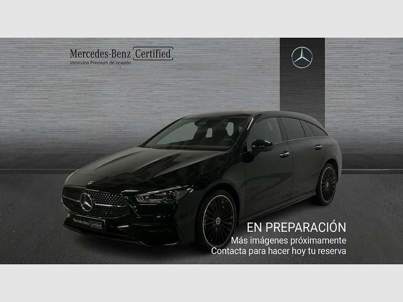 Usado Mercedes CLA250e Shooting Brake 218 CV (160 kW) 2024 Familiar