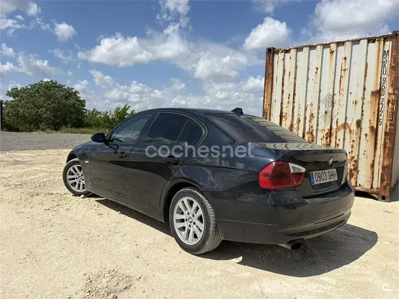 Usado BMW 320 163 CV (119 kW) 2008 Azul Berlina