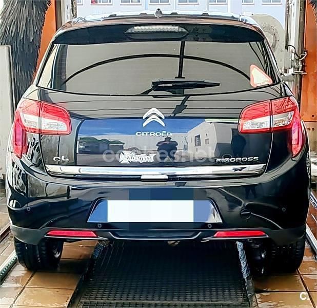 Negro Usado 2015 Citroën C4 Aircross Start SUV | 9000 € (Precio justo) - Imagen 1/4