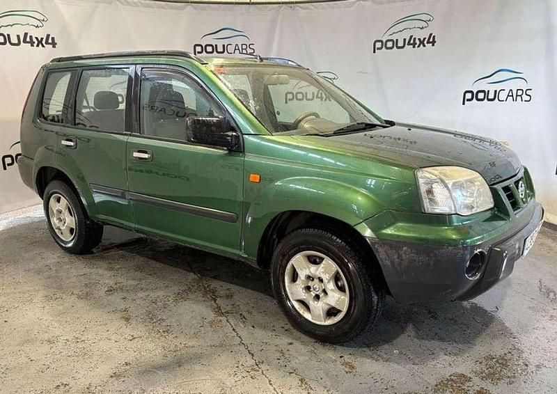 Käytetty Nissan X-Trail Comfort 114 HP (83 kW) 2002 Vihreä Katumaasturi