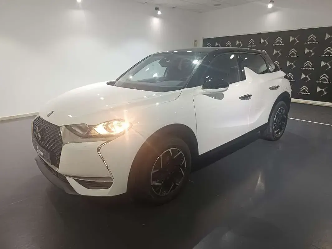 Usado DS Automobiles DS3 Crossback So Chic 102 CV (75 kW) 2019 Blanco SUV