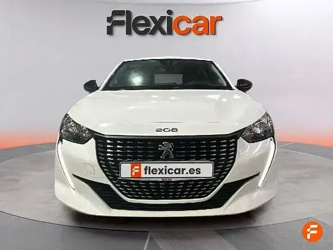 Usado Peugeot 208 Active 100 CV (73 kW) 2022 Blanco Utilitario
