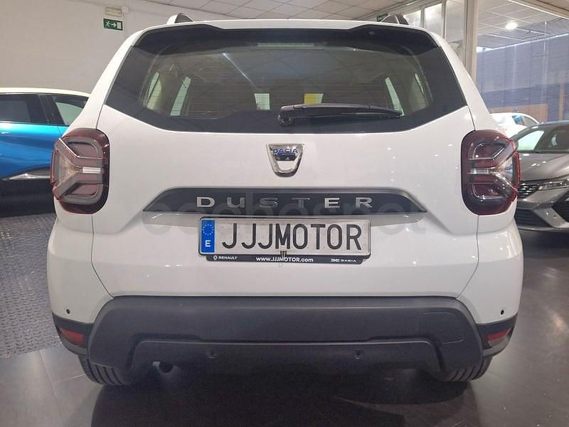 Usado Dacia Duster 115 CV (84 kW) 2021 Blanco SUV