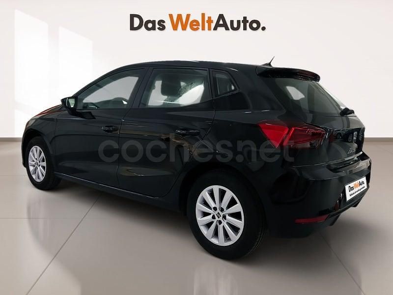 Usado Seat Ibiza Reference 80 CV (58 kW) 2025 Negro Utilitario