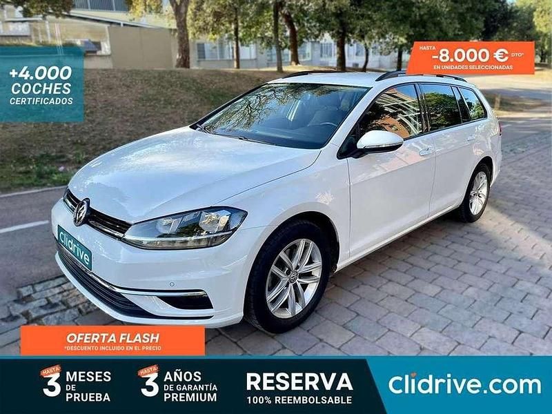 Usado VW Golf VII Advance 116 CV (85 kW) 2017 Blanco Familiar
