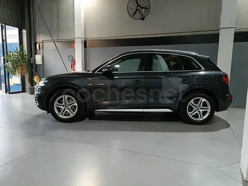 Usado Audi Q5 163 CV (119 kW) 2020 Gris / plata SUV