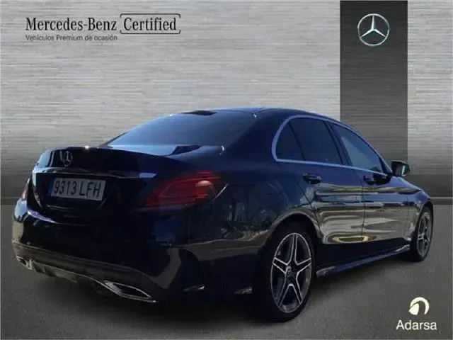 Usado Mercedes C180 156 CV (114 kW) 2019 Azul cavansita