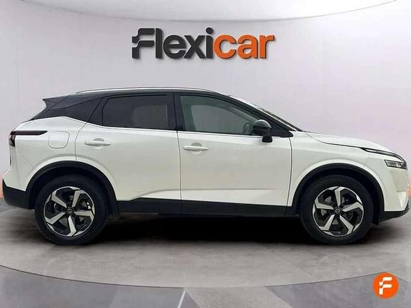 Usado Nissan Qashqai N-Connecta 158 CV (116 kW) 2021 Blanco SUV
