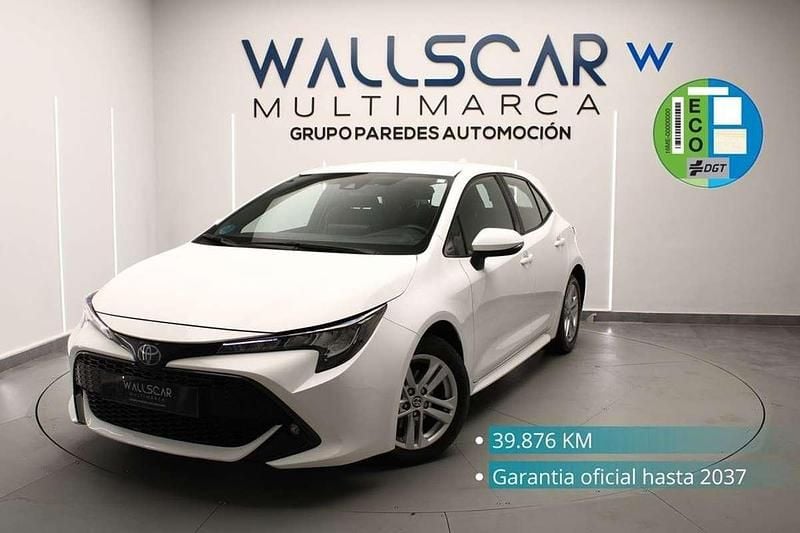 Blanco Usado 2022 Toyota Corolla Active Berlina | 19.980 € (Buen precio) - Imagen 1/4