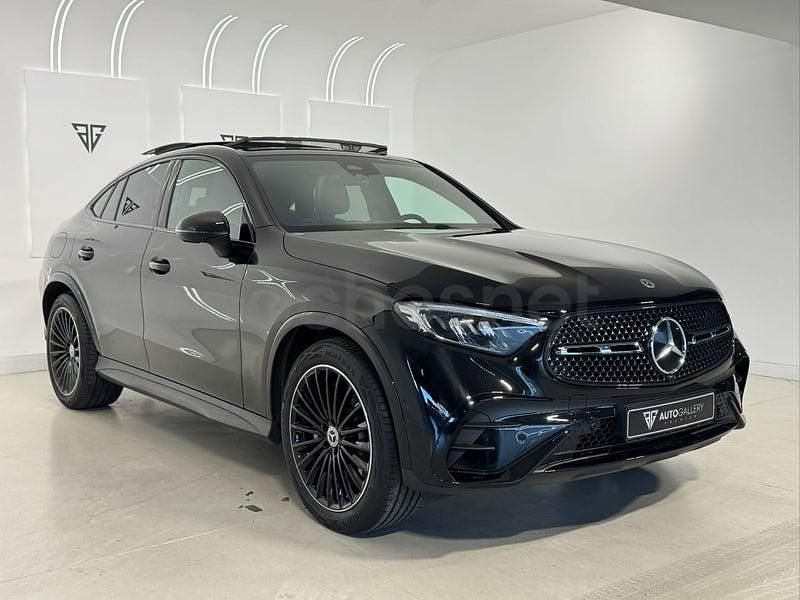 Usado Mercedes GLC300e 269 CV (197 kW) 2025 Negro Coupe