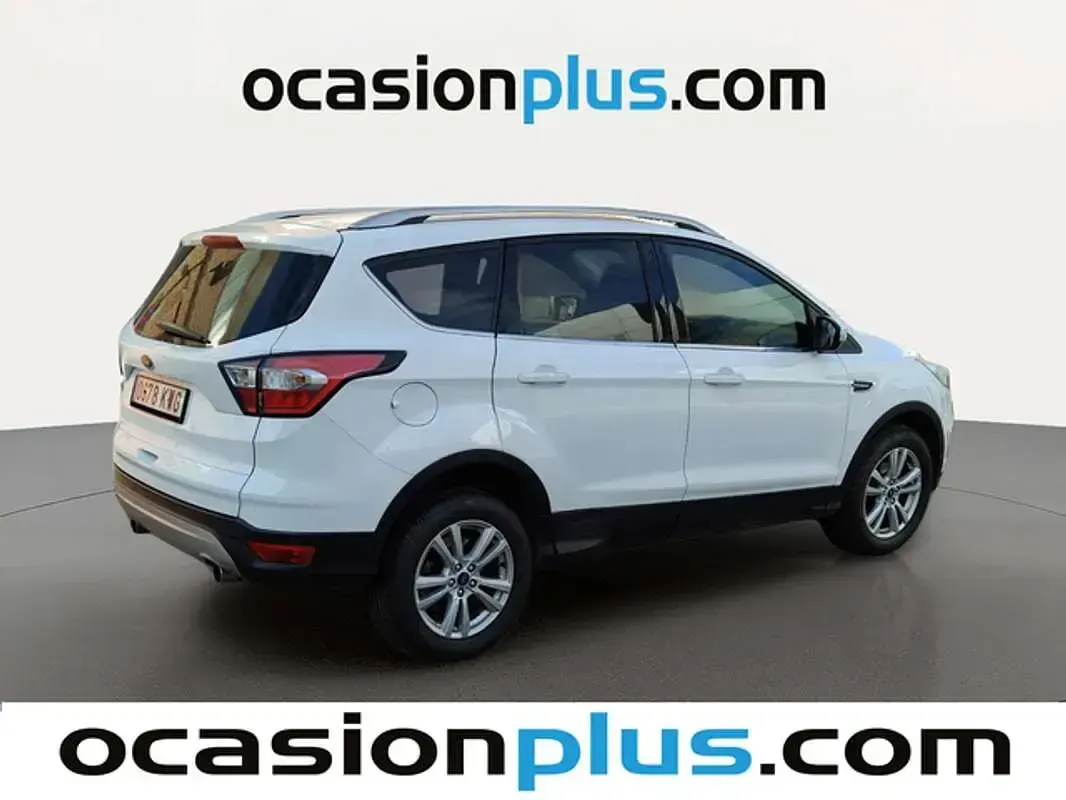 Usado Ford Kuga Trend+ 120 CV (88 kW) 2019 Blanco SUV