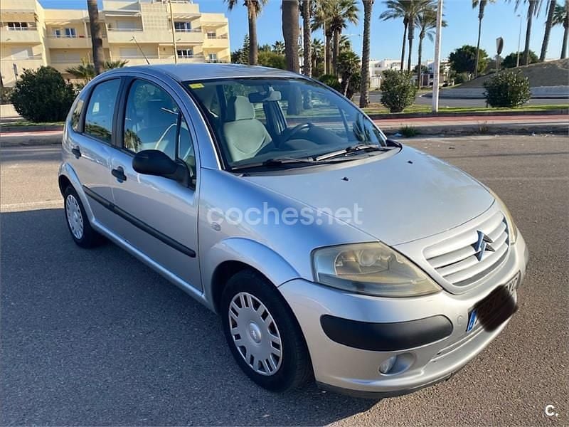 Usado Citroën C3 75 CV (55 kW) 2004 Gris / plata Berlina