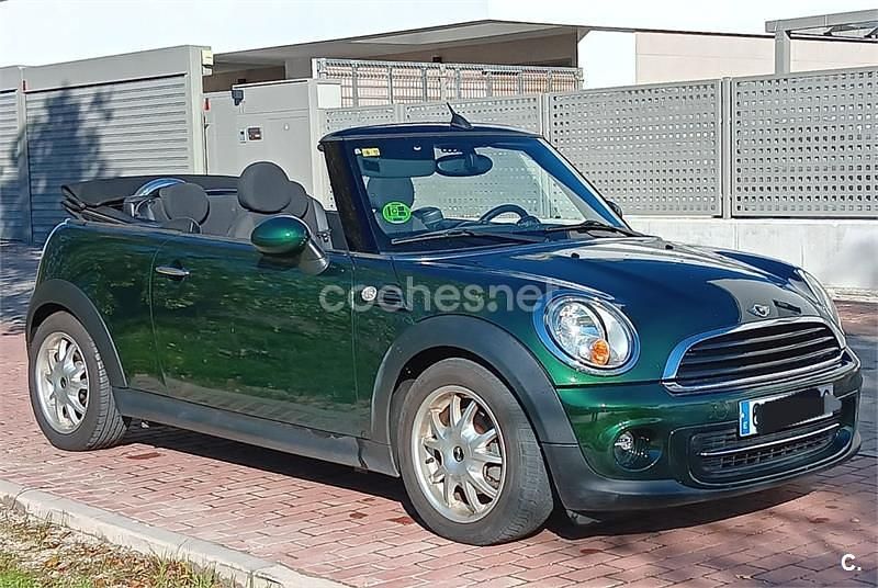 Usado Mini One Cabriolet 98 CV (72 kW) 2011 Verde Descapotable