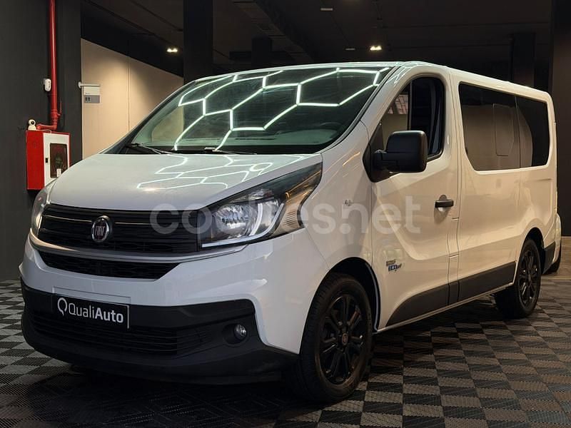 Usado Opel Vivaro 125 CV (91 kW) 2018 Blanco Monovolumen