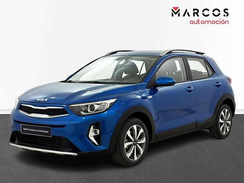 Usado Kia Stonic 84 CV (61 kW) 2022 Azul SUV
