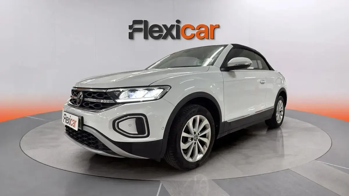 Usado VW T-Roc Cabriolet Style 110 CV (80 kW) 2022 Blanco Descapotable