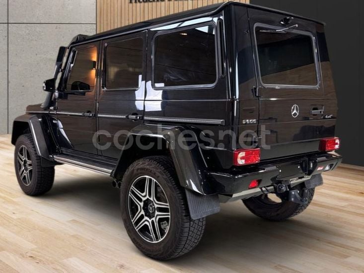 Usado Mercedes G500 4x4² 422 CV (310 kW) 2016 Negro SUV