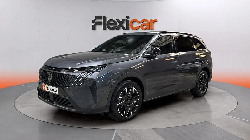 Usado Peugeot 5008 Allure 145 CV (106 kW) 2025 Gris SUV