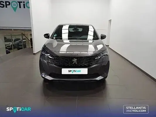 Usado Peugeot 3008 Allure 130 CV (95 kW) 2024 SUV