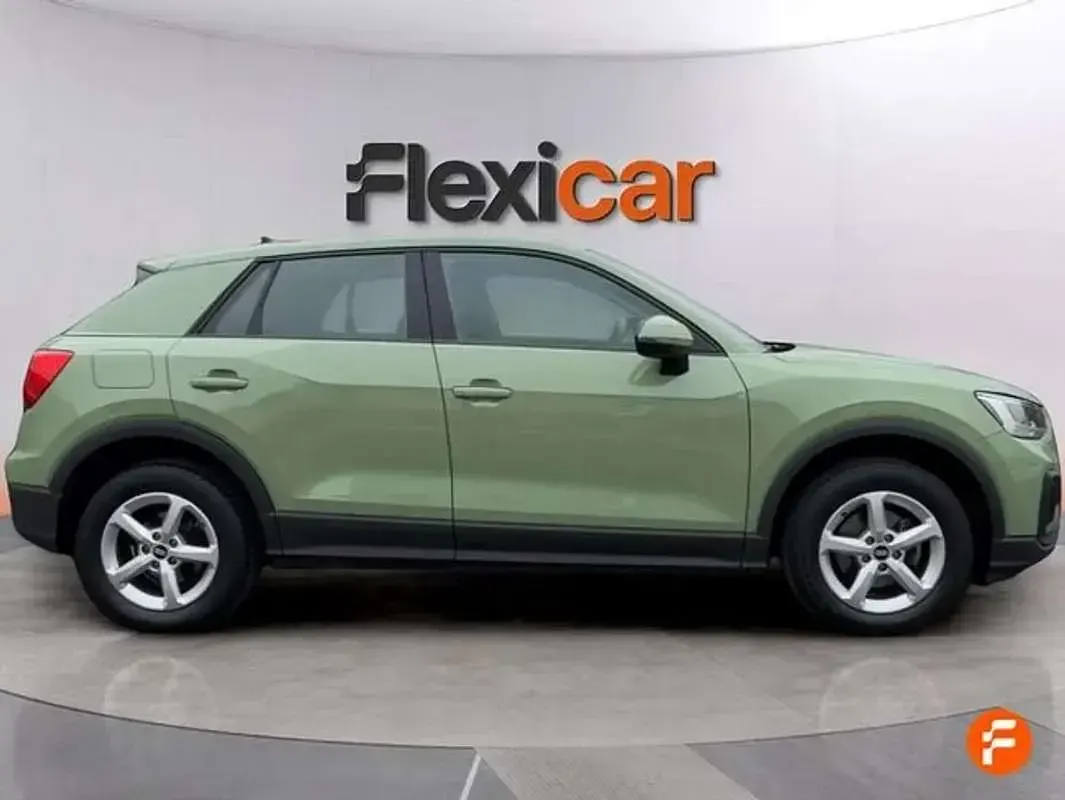 Usado Audi Q2 116 CV (85 kW) 2021 Azul SUV